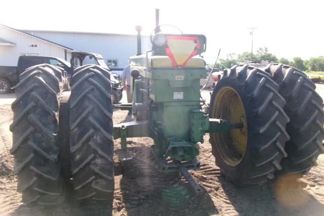 Image of John Deere 730 equipment image 4