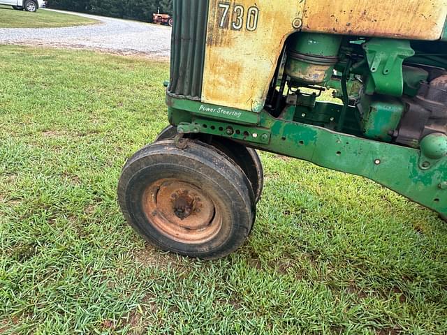 Image of John Deere 730 equipment image 2
