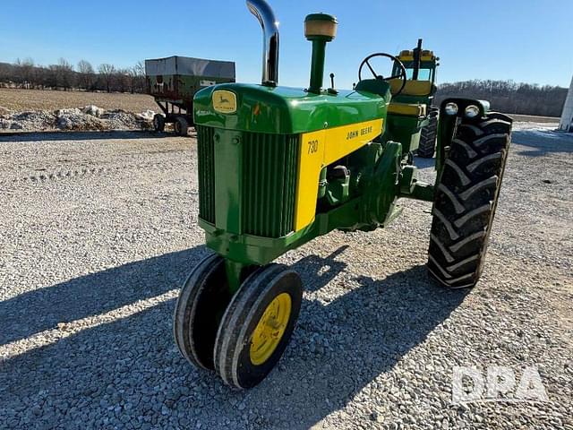 Image of John Deere 730 equipment image 1