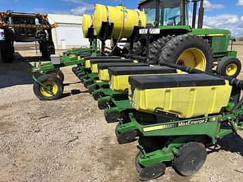 Main image John Deere 7300