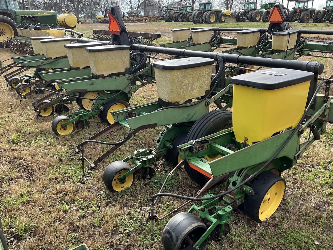 Image of John Deere 7300 Image 1