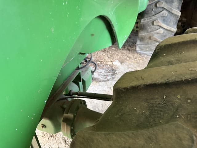 Image of John Deere 7300 equipment image 3