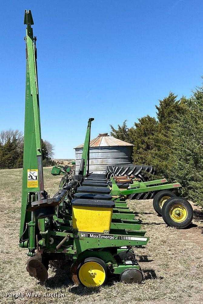 Main image John Deere 7300 9