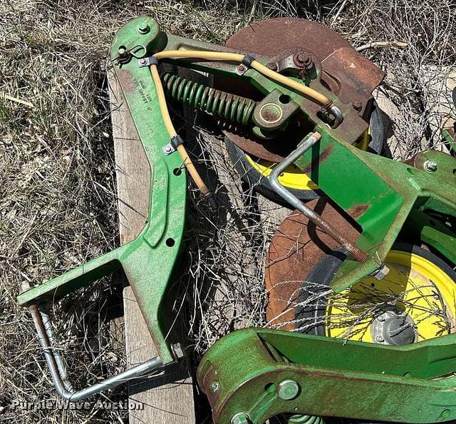 Thumbnail image John Deere 7300 54