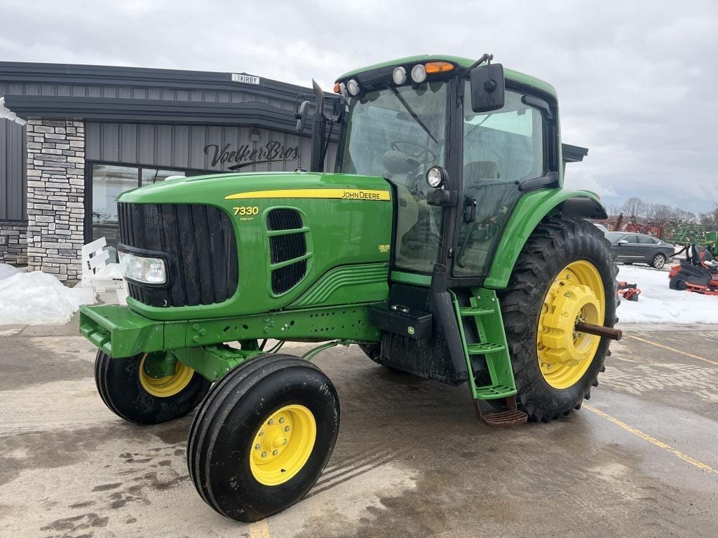 Main image John Deere 7330