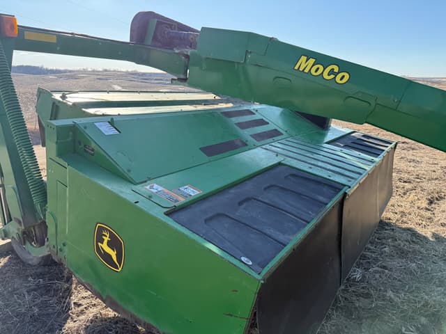 Image of John Deere 735 equipment image 1