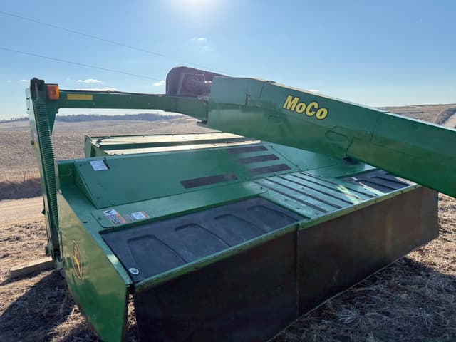 Image of John Deere 735 equipment image 2