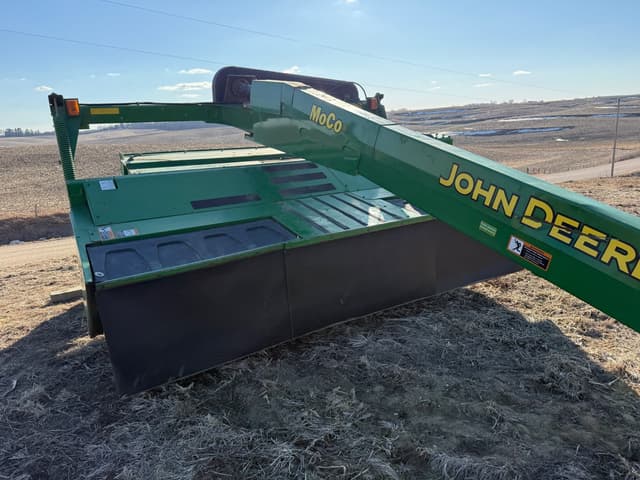 Image of John Deere 735 equipment image 3