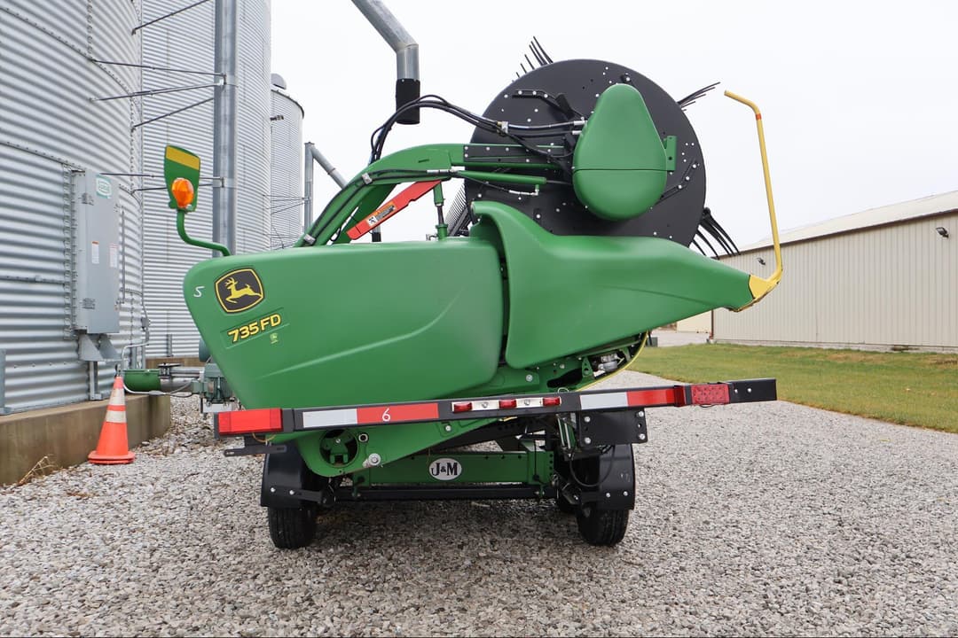 Image of John Deere 735FD Image 1