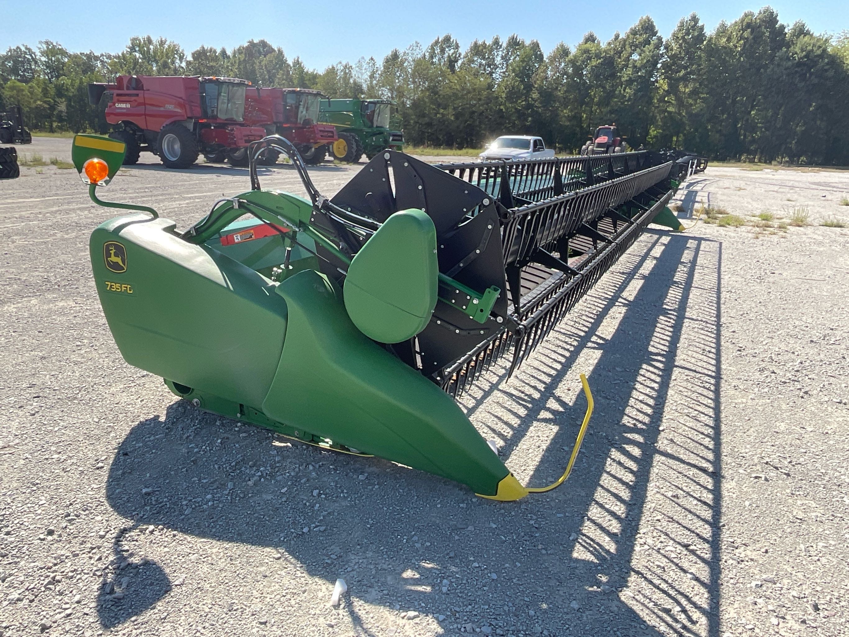 John Deere 735FD Equipment Image0