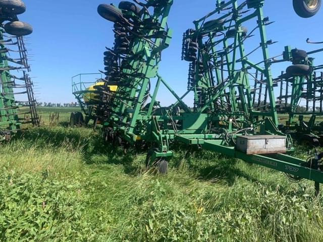 Image of John Deere 737 equipment image 1