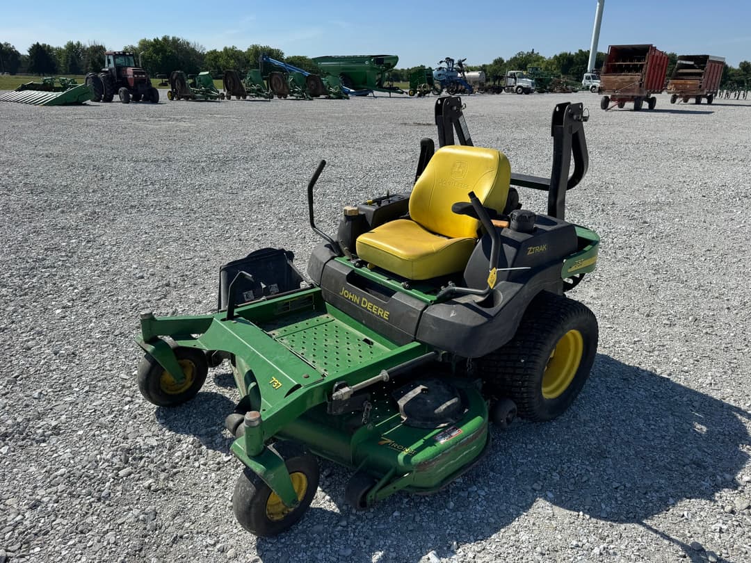 Image of John Deere 737 Primary image