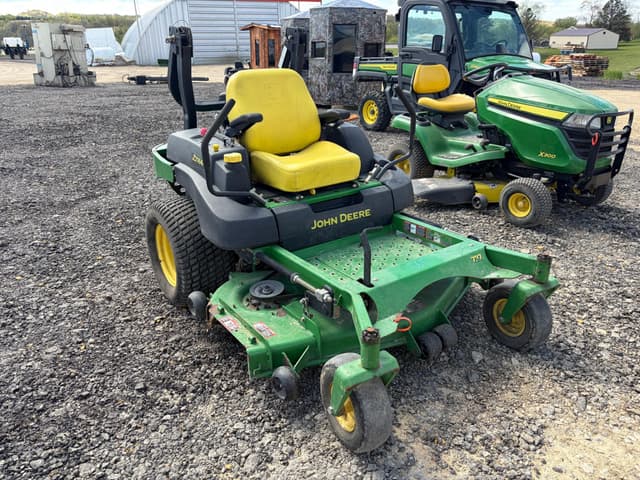 Image of John Deere 737 equipment image 3