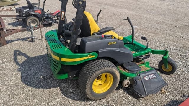 Image of John Deere 737 equipment image 2