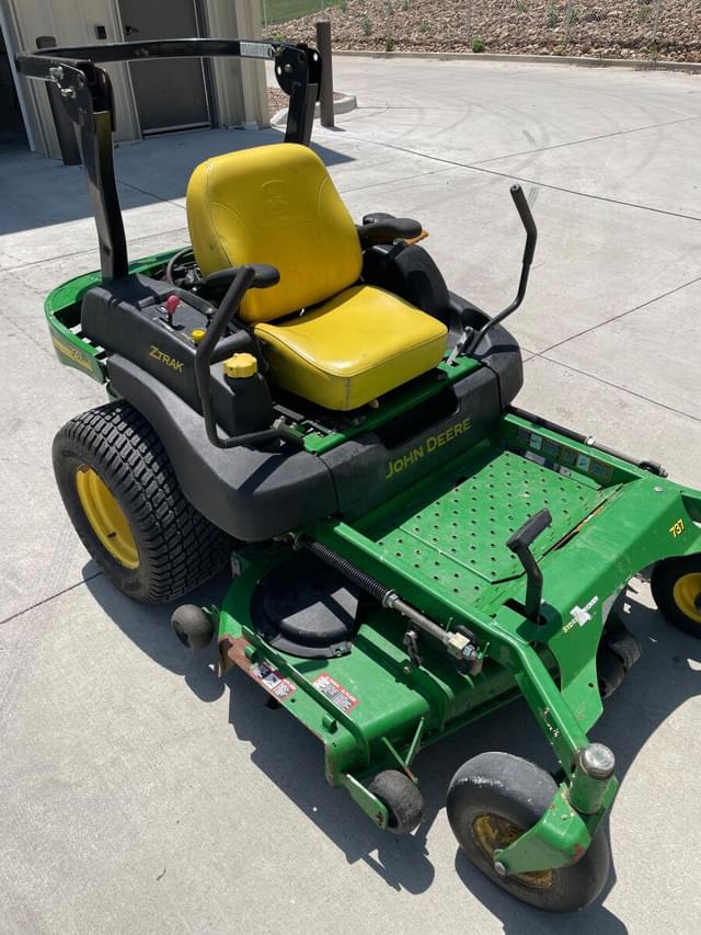 Image of John Deere 737 equipment image 2