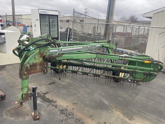 John Deere 74 Equipment Image0