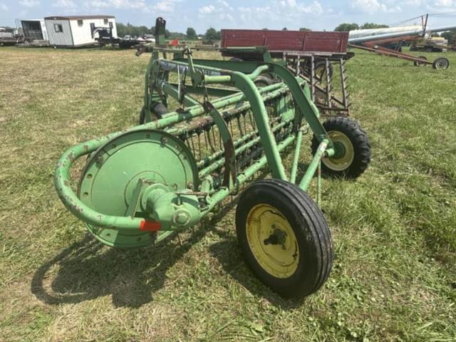 Image of John Deere 74 equipment image 1