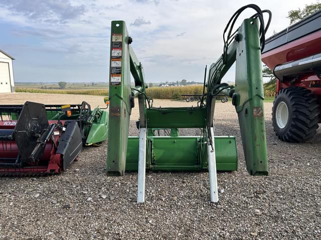 Image of John Deere 740 equipment image 2