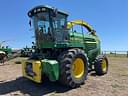 John Deere 7400 Image