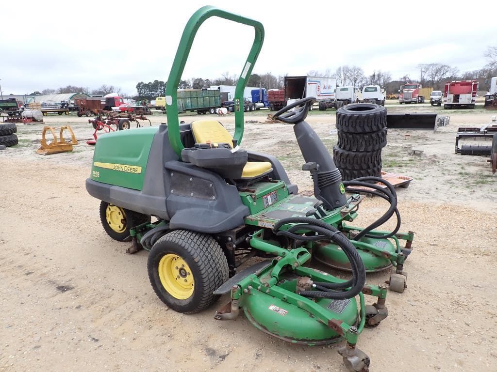 Image of John Deere 7400 Primary image