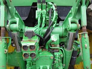 Main image John Deere 7400 19