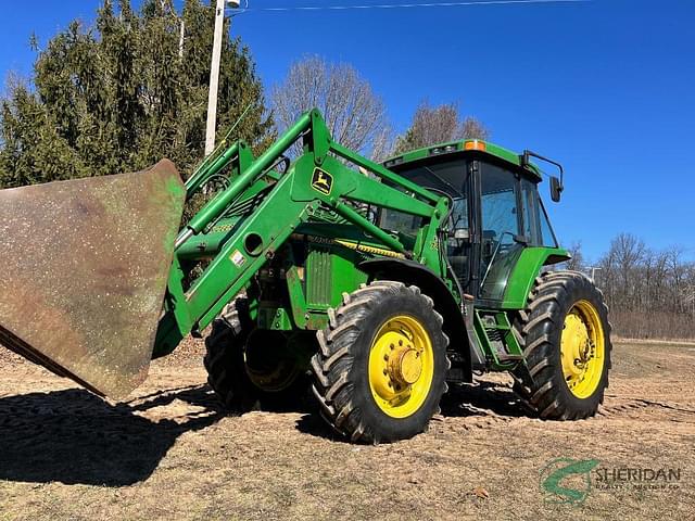 Image of John Deere 7400 equipment image 2