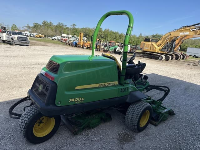 Image of John Deere 7400A equipment image 2