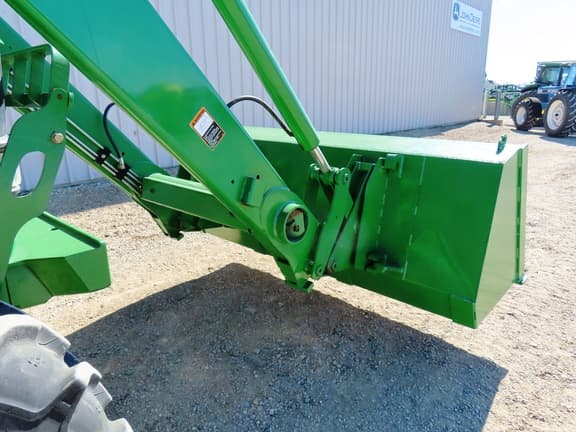 Image of John Deere 741 equipment image 1