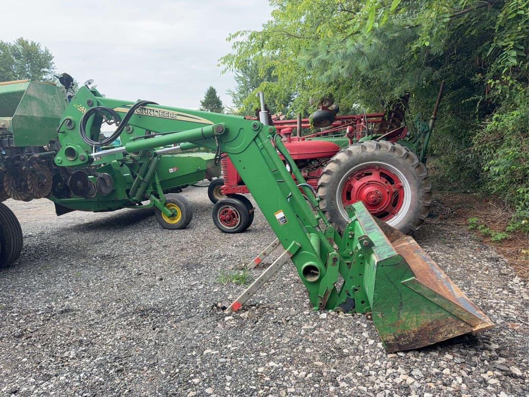 Image of John Deere 741 Primary image