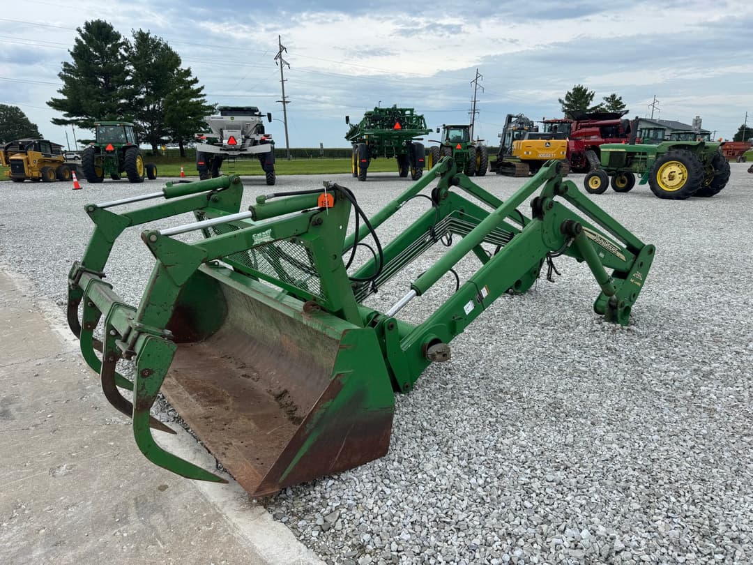 Image of John Deere 741 Primary image