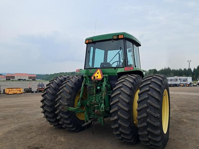 Image of John Deere 7410 equipment image 2