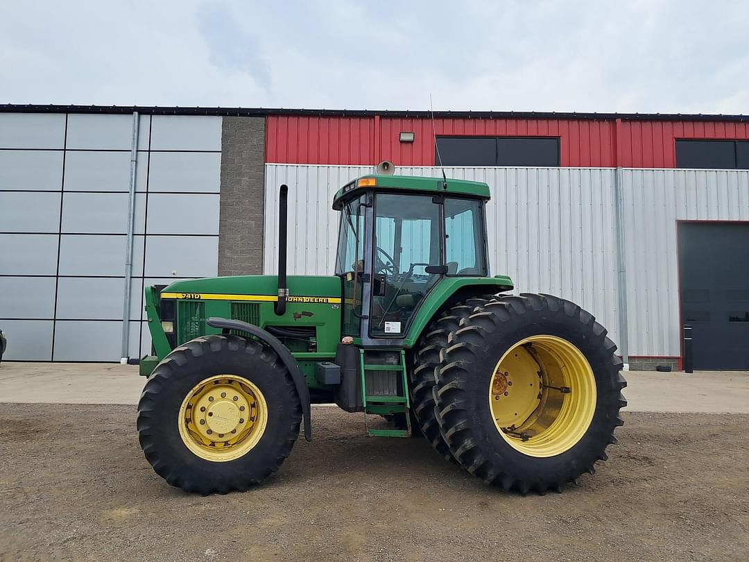 Image of John Deere 7410 Primary image