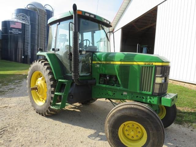 Image of John Deere 7410 equipment image 1