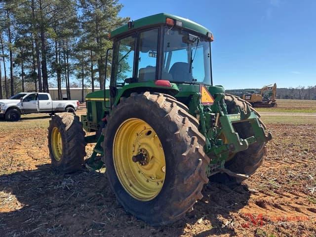 Image of John Deere 7410 equipment image 2