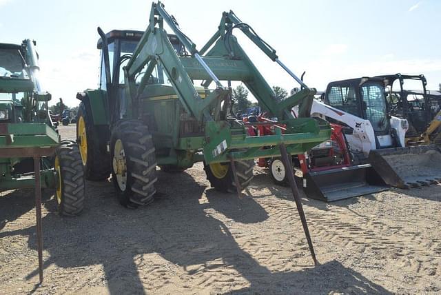 Image of John Deere 7410 equipment image 3