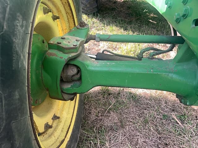 Image of John Deere 7410 equipment image 3