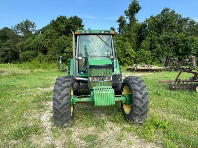 Image of John Deere 7410 equipment image 1