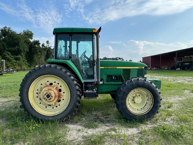 Image of John Deere 7410 equipment image 3