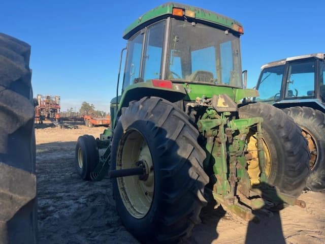 Image of John Deere 7410 equipment image 3