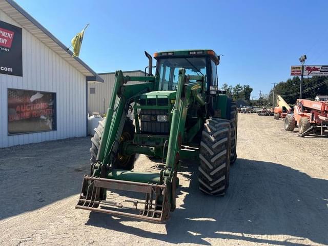 Image of John Deere 7410 equipment image 1