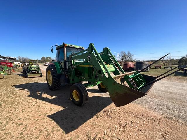 Image of John Deere 7410 equipment image 4