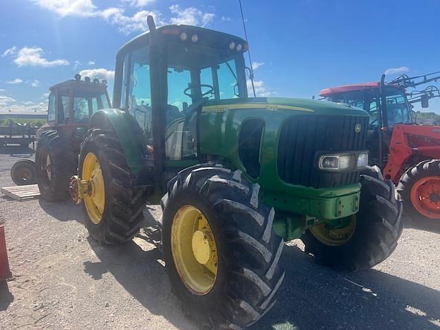 Image of John Deere 7420 Primary Image