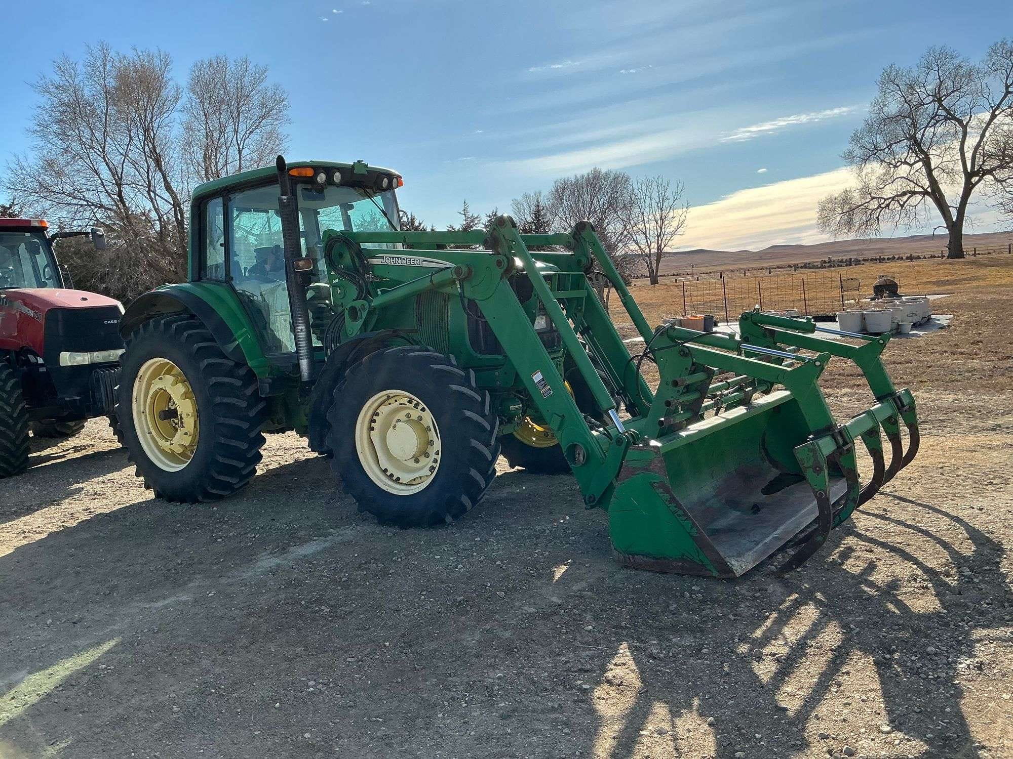 2004 John Deere 7420 Equipment Image0