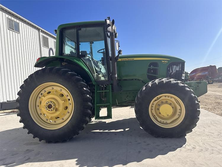 John Deere 7430 Premium Tractors 100 to 174 HP for Sale Tractor Zoom