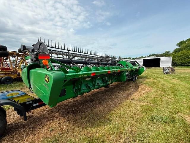 Image of John Deere 745FD equipment image 4