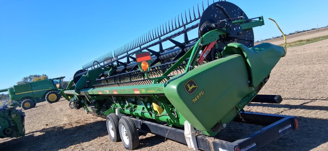 Image of John Deere 745FD Primary image