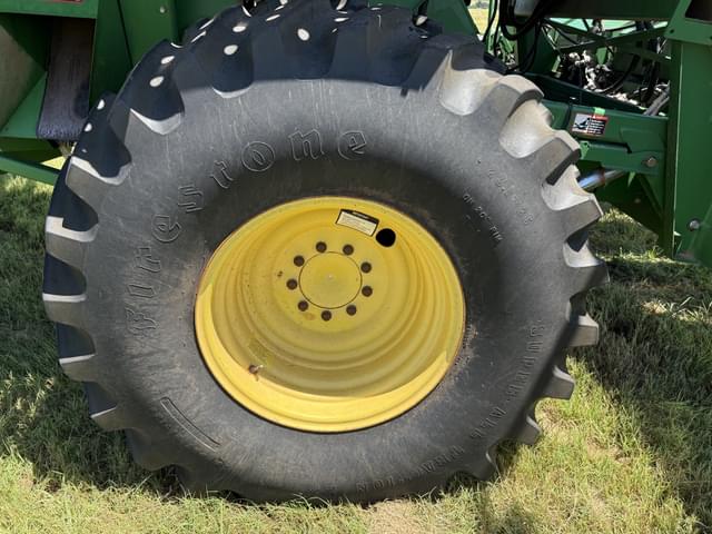 Image of John Deere 7460 equipment image 2