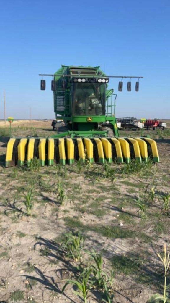Image of John Deere 7460 equipment image 4