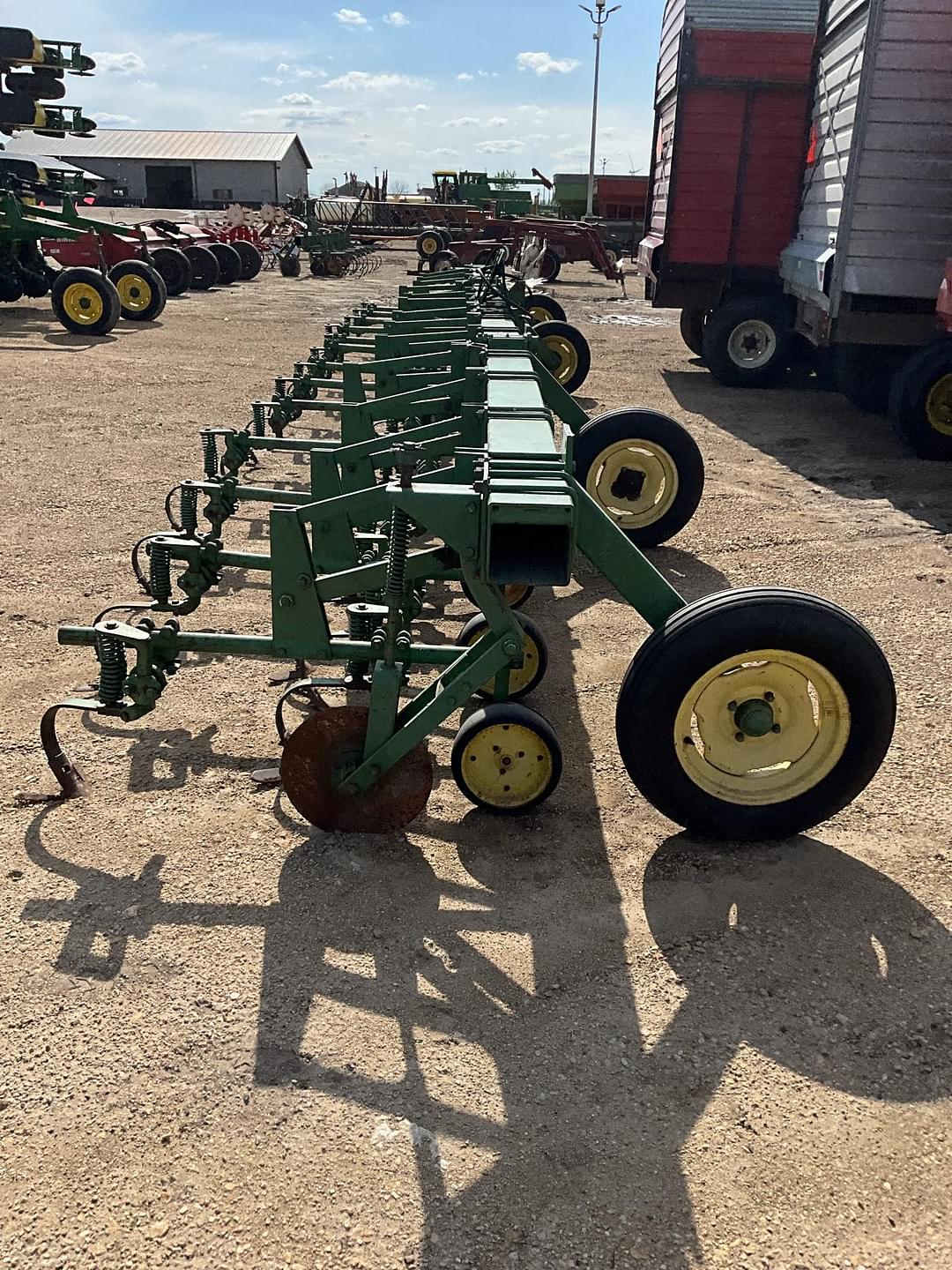 Image of John Deere 75 Image 0