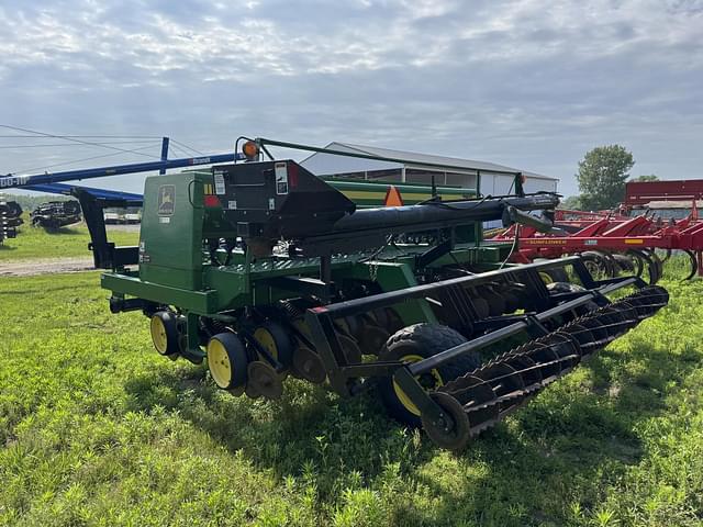 Image of John Deere 750 equipment image 1